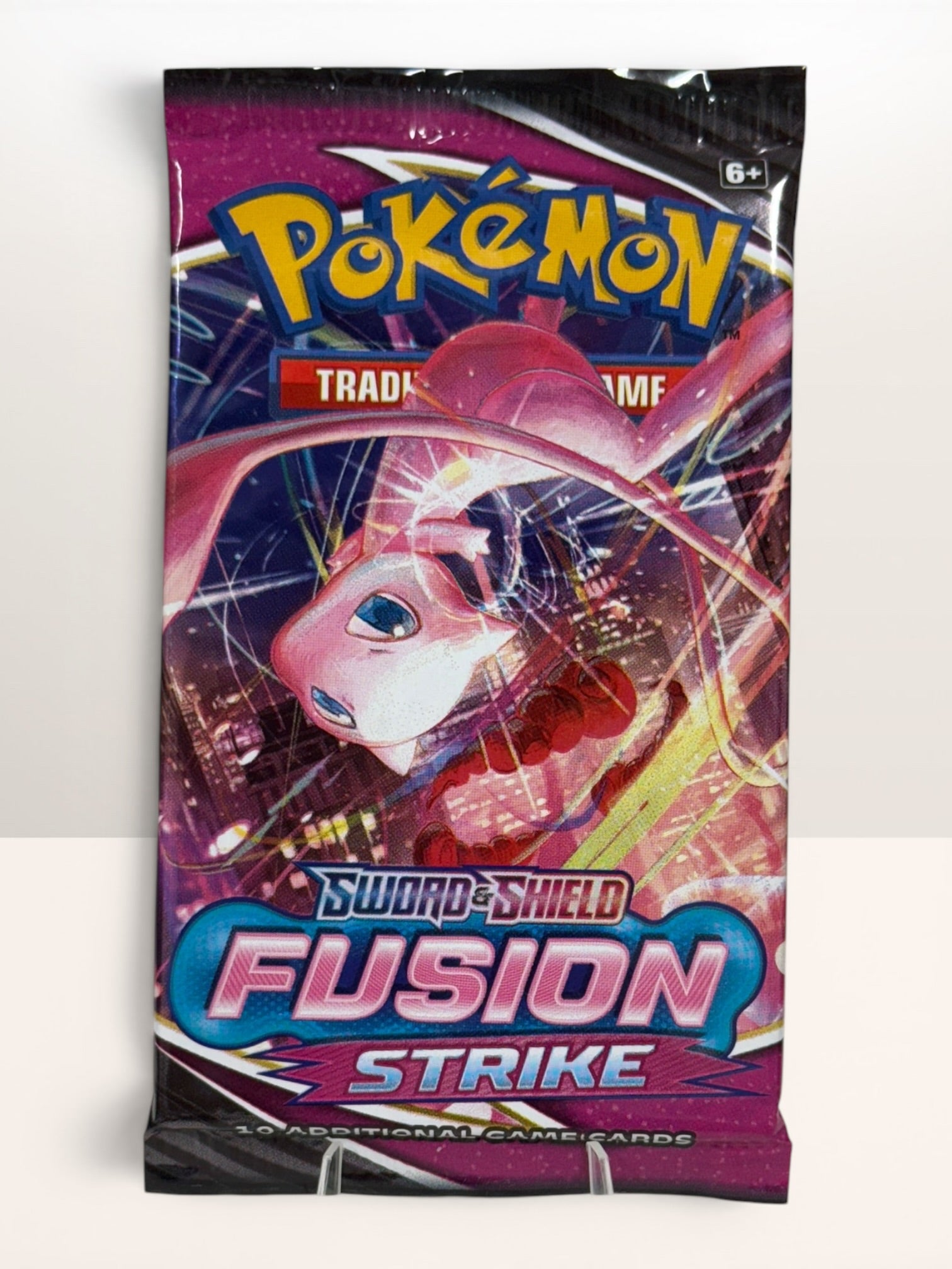 Fusion Strike Booster Pack - SWSH08: Fusion Strike (SWSH08)